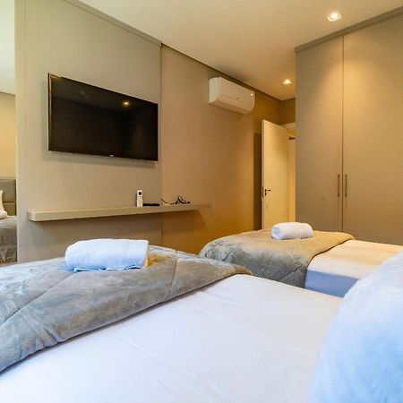 Rosa Edificio Bellagio Canela Com Infraestrutura Completa Apartment Luaran gambar